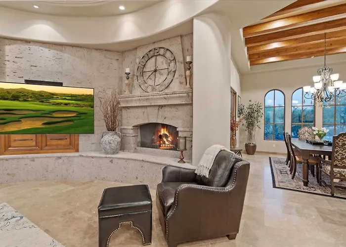Romantic 4br Hacienda With Pool, And Close To Town Villa Cave Creek