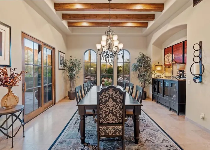 Villa Romantic 4br Hacienda With Pool, And Close To Town