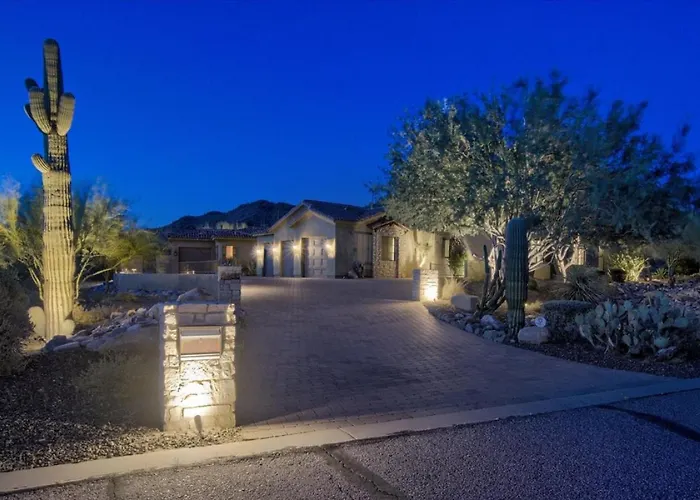 Romantic 4br Hacienda With Pool, And Close To Town Villa Cave Creek